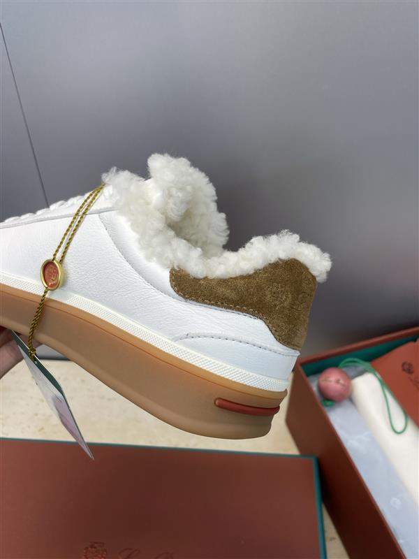 20251128153656707 340